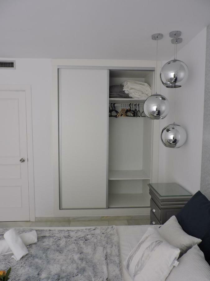 Apartamento Exclusivo Puerto Marina Benalmadena Bagian luar foto