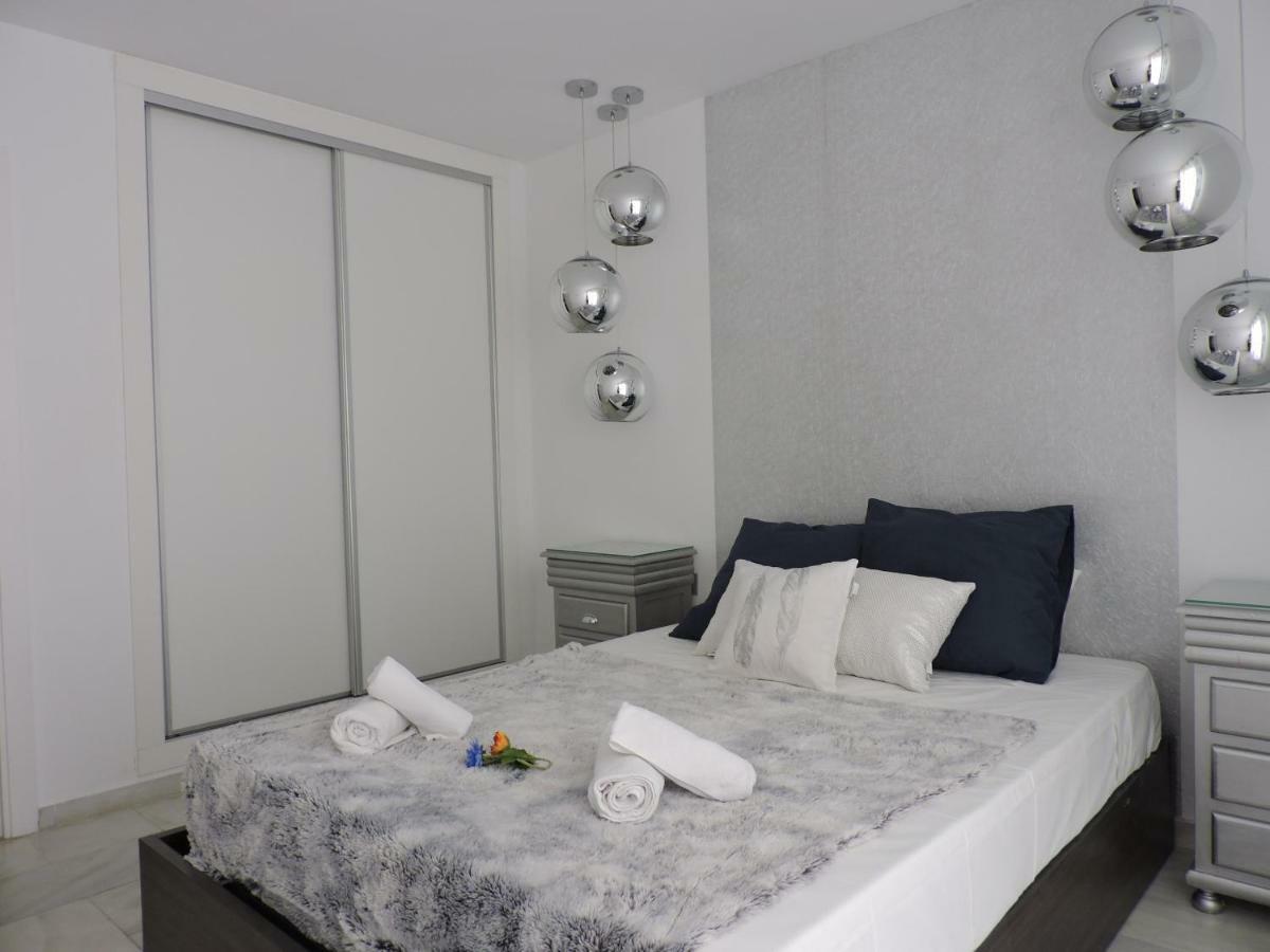 Apartamento Exclusivo Puerto Marina Benalmadena Bagian luar foto