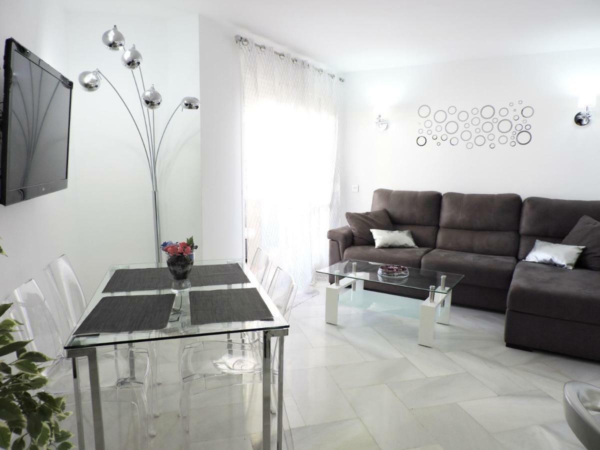 Apartamento Exclusivo Puerto Marina Apartment Benalmadena Bagian luar foto