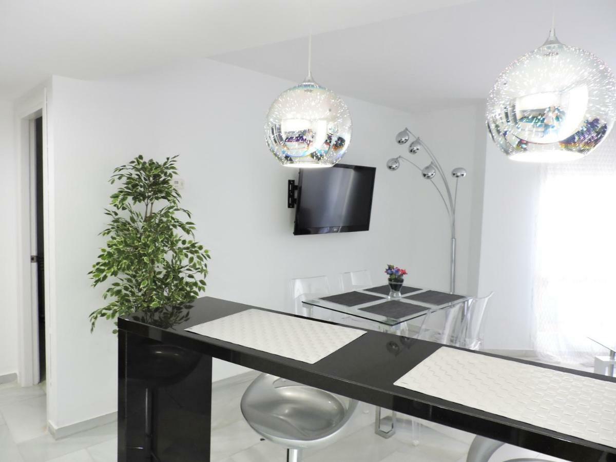 Apartamento Exclusivo Puerto Marina Benalmadena Bagian luar foto