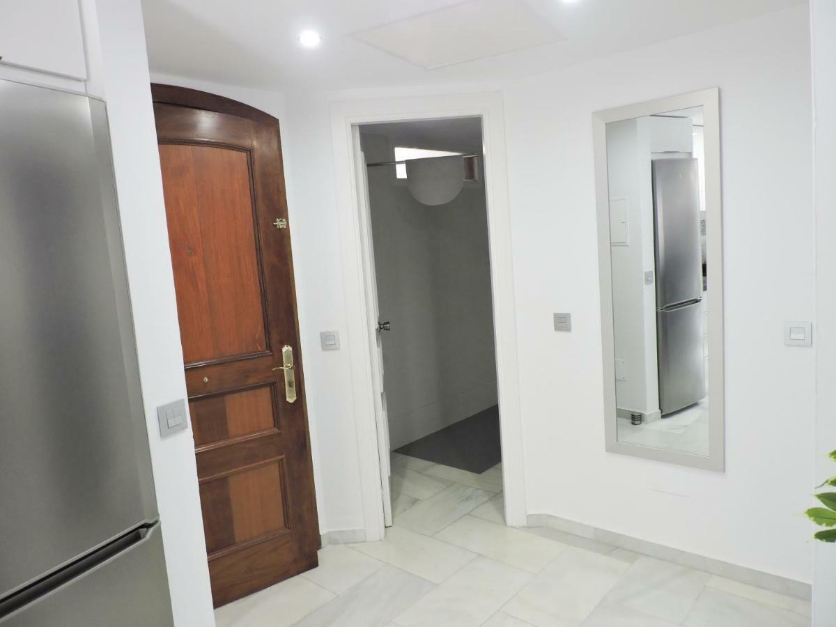 Apartamento Exclusivo Puerto Marina Apartment Benalmadena Bagian luar foto